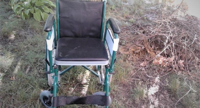 Продам коляску-кресло для инвалида.